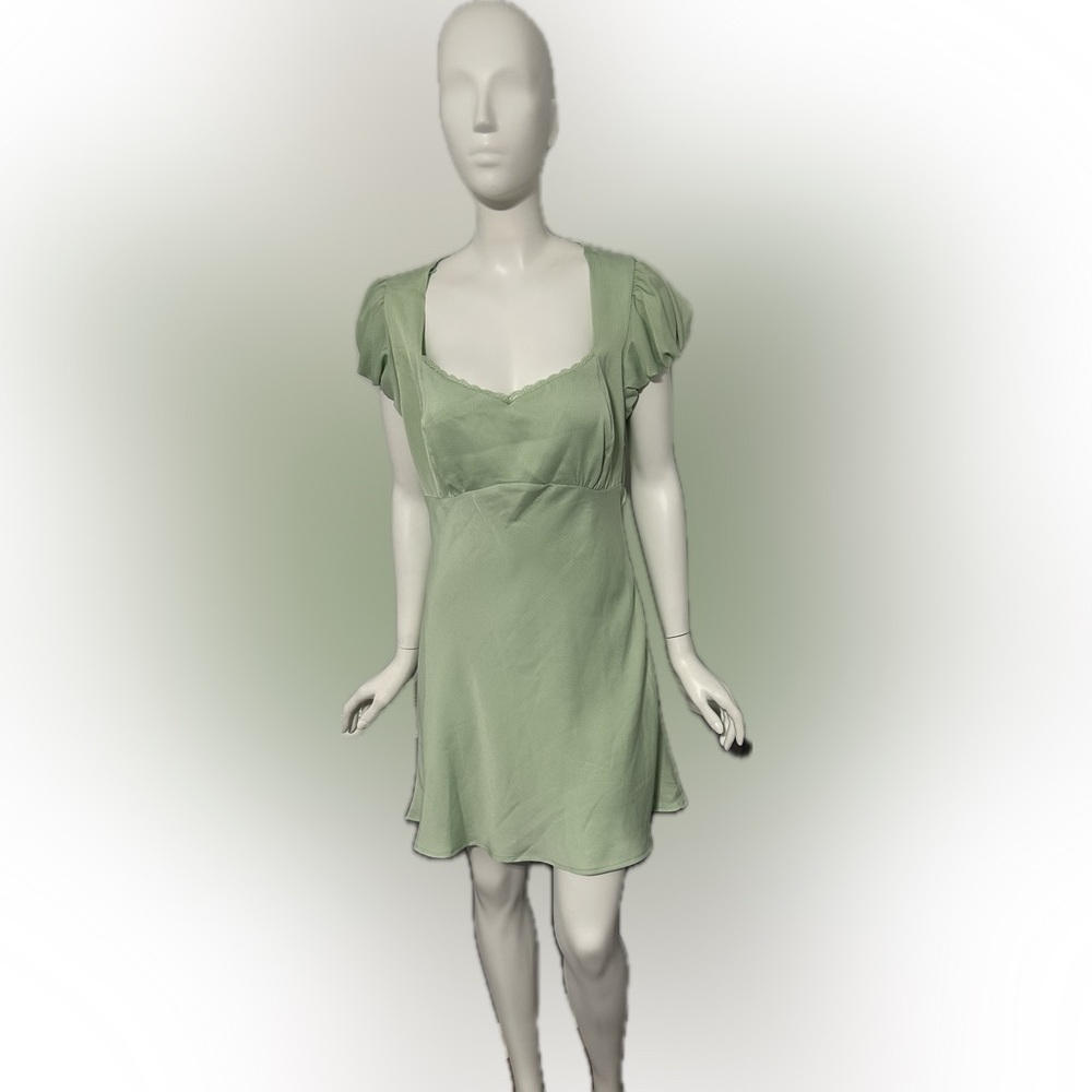Allβ In Favor Light Green Puff Sleeve Sweetheart Open Back Mini Dress Size M